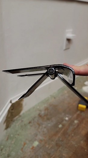 Travis Collins on Instagram: "Goldblatt trim puller. Fancy. What do you think? I still like the Zenith Trim Puller more myself. Model: G02807 Price: $21.50 15 degree wedged center is for easy extraction of trim and baseboards made from 65 Mn steel with black electrophoretic and polished finish @goldblattusa"