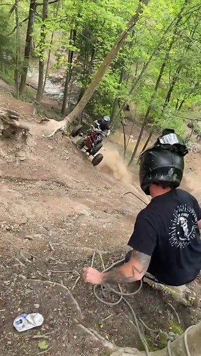 Crazy horse didn’t go as planned but I’ll be back for it 💪 my first hit was way better #yamaha #yfz450r #hillclimb #wellsvilleistheshit #wellsville