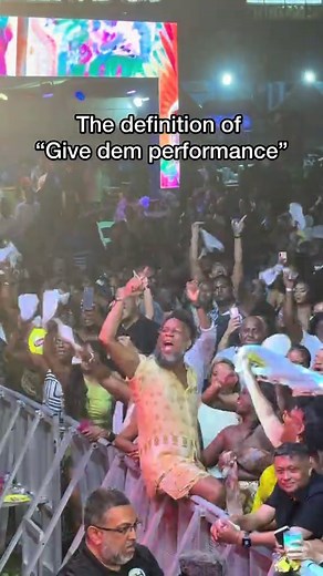 Experience the Ultimate Carnival Atmosphere!