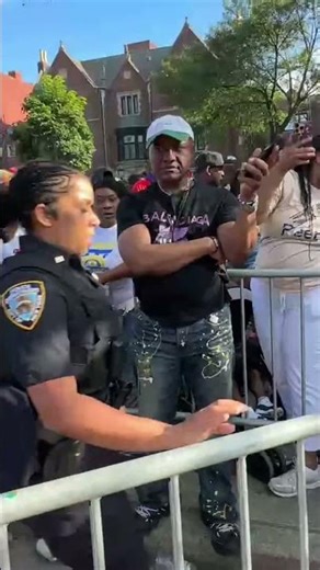 Female Cop Fights To Hold the Line at West Indian Day Parade 2025 🇯🇲