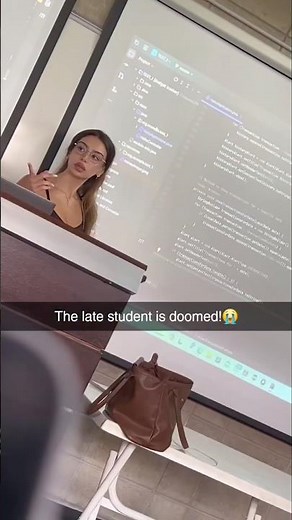 Student entered late and then did this😶#trending #college #ai #yt #shorts #tricks #viral #study