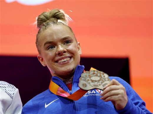 Joscelyn Roberson wins bronze medal on vault at gymnastics world championships
