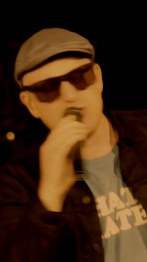 Ihr seid alle Blumen, Leude 🌺 macht jedes Live Konzert zur Besonderheit! Welche Version gefällt euch besser? Live oder Studio? Schreibts mir in die Kommentare | Flo Mega