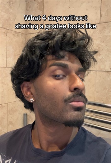 Effects of Four Days Without Shaving a Goatee