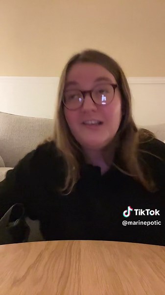 Départ pour l’aquaboxe avec 1 copine