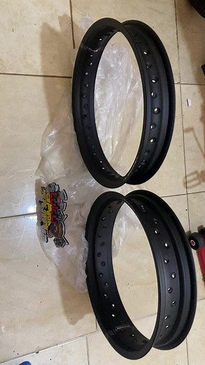 3.50 y 2.50 x17 🥰🥰 | Luilli Cepeda Motos Racing