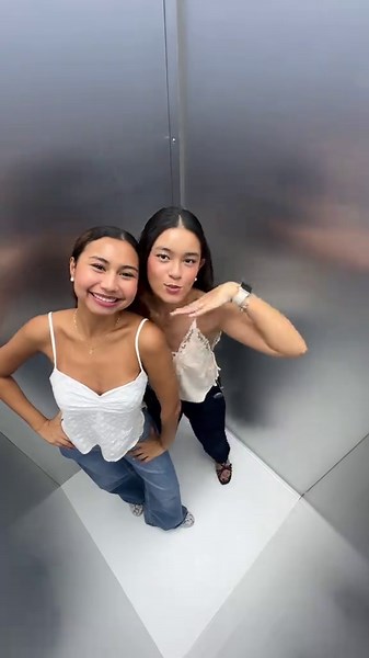 We’re definitely the highest in the room 👀 Catch us at the Upper Ground floor of SM Manila 😉 Check the link at our bio for our 17  branches! Follow our IG: @pluto.photobooth #plutophoto #photobooth #fyp #foryoupage #abcxyz