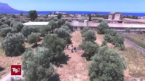 La strage di #Capaci 30 anni fa. Parla uno dei primi vigili del fuoco ad intervenire dopo l'attentato | Tg2