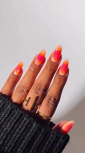 Dreaming of summer sunsets 🌅 🎥: brushedbyb_ (IG) #BEAUTYBAY #nails #nailart | Beauty Bay