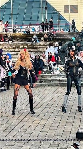 MegaCon Live London 2026 | People • Costumes • Community