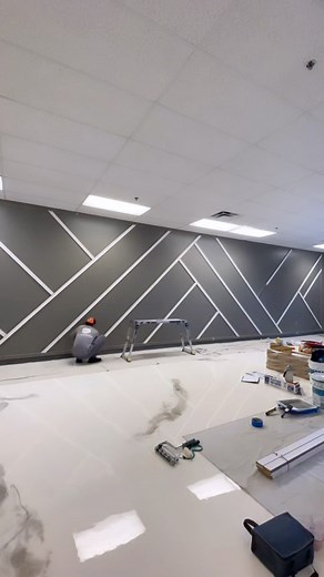 Accent Wall helping make this Commercial space 💥 #theboardroomaccentwalls #atlanta #accentwalls #featurewall #atlantadesigner #trimwork #modernwainscoating #accentwall #accentwallsareeverything #instagood #fyp #likeforlikes #love #lovewhatyoudo #accentwallideas #commercialproject | theboardroomaccentwalls