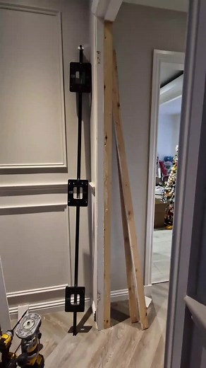 Effortless Door Hanging with Innovative Hinge Jig