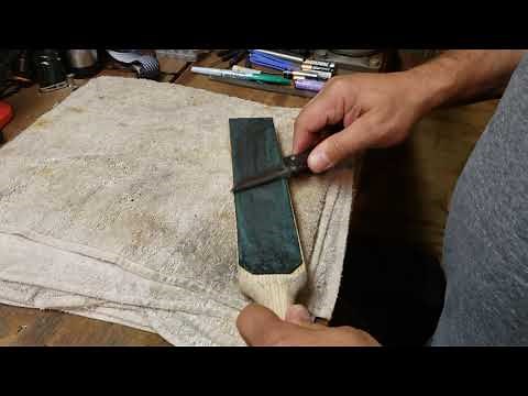 Stropping Demo Using Hutsuls Strop