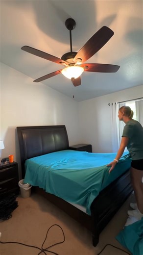 Nobody tells you that the hardest part of running a cleaning business isn’t the cleaning — it’s the business part 😅 Here’s everything I learned the hard way about taxes, expenses, and staying legal. #cleaninglady #cleaningcompany #cleaningmotivation #clean #cleaning #cleantok #cleaninghacks #cleaningbusiness #cleaningproducts #cleaningtips #cleaningservice | Clean with Rose