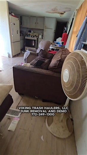 Hoarder clean-out done in Martin County, Florida. 772-249-1300 Viking Trash Haulers, LLC