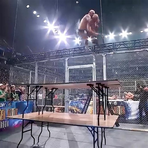 the ⛓️🤝 at 🚫🚪 was 🤯😱