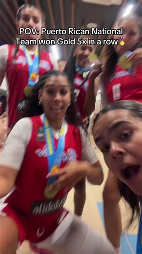 Guess Who’s From Jersey By Their Walk — Puerto Rican Team Gold Moment