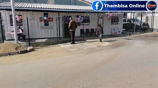 #Thembisa_Online Unjani Clinic opens a branch in Phomolong, Thembisa. 🎥🎤 #Mfanelo_Uphenyibheshu_Dzanibe Graphic Engineer: #Banele_Sondlo The Quality, Affordable Private Healthcare #Unjani_Clinic has opened a new branch at Phomolong Thembisa today. Let's zoom into the new branch. They are situated at: Christ Community Ministries, 3430 Successor Street, Phomolong, Thembisa. Operating Hours: Monday to Friday 08:00 - 17:00 Saturdays 09:00 - 13:00 Meet the Clinic Manager Jacqueline Mphuthi - Profes