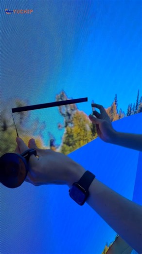 Wait… This Curved LED Screen Is Actually Flexible🤯 #yuchip #ledscreen #flexibleleddisplay #ledwall