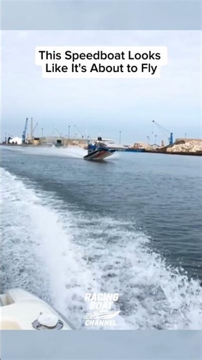 What is the approximate speed? #racingboat #speedboat #powerboat
