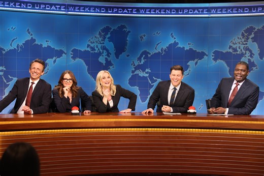 Amy Poehler, Tina Fey & Seth Meyers' Joke-Off vs Colin Jost & Michael Che Was Perfect