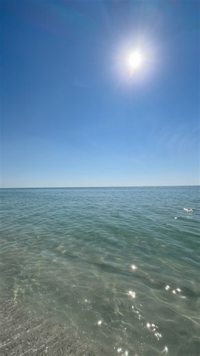A perfect day on the beach!! 🏝️ | Tropical Breeze Beach Club - Anna Maria Island
