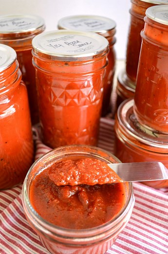 Easy Canned Pizza Sauce Recipe With Frozen or Fresh Tomatoes - An Oregon Cottage