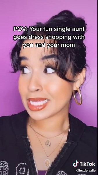 Who is taking titi shopping for their special occasion🛍😌? #tia #aunt #latino #latina