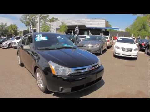 Autoline's 2010 Ford Focus SE Walk Around Review Test Drive