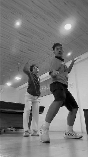 Flip Flop Dance Challenge (WSWF) | kvn barrera