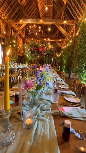 Hertfordshire Wedding Barn | 2025 has been a year of pure magic in our Barn. Our couples have brought so many creative ideas, they’ve hired so many wonderful florists &... | Instagram