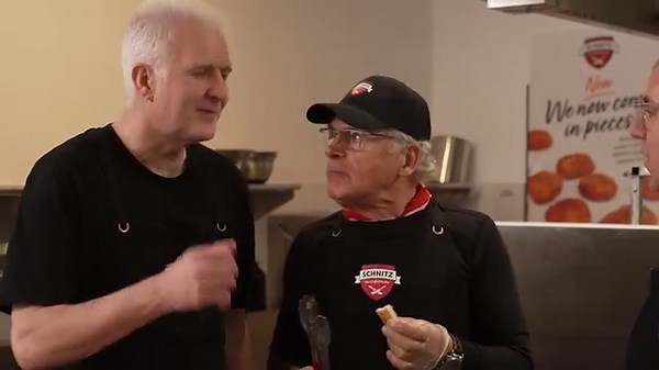 Celebrating World Schnitzel Day, we sent Andy Maher and Andrew Gaze to Schnitz HQ to learn how to make top quality schnitzels! | SEN 1116