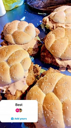 5K views · 32 reactions | #filletburger #burger #gujranwala #pizza #followers #foodphotography #city #foodphotography #tastyfood #lahore #burgers #burgerlover #cityhousingphase2gujranwala #işbirliği #gujrat #school #universty #gift # ☎️03056666106 #bloger | Better Bites Cafe | Facebook