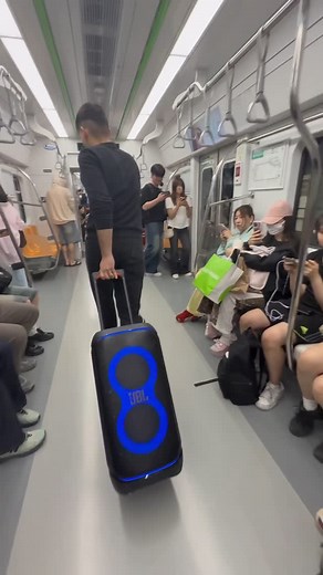 Shayan on Instagram: "Tick-Tack 💞"