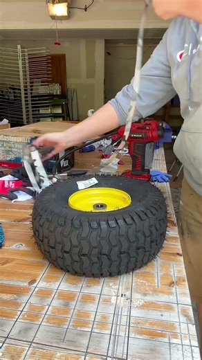 Replacing the Front Tires on a John Deere Riding Mower