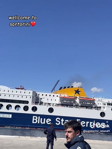 Welcome to Santorini, Greece: Islands & Songs