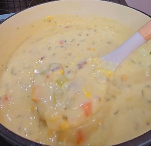 59K views · 320 reactions | CORN CHOWDER Ingredients: 4...