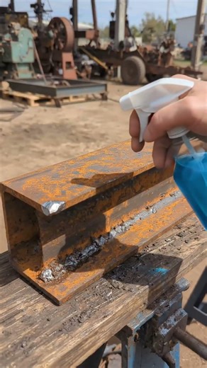 Abandoned Rusty Steel Beam Transformed 2 Mirror Shine#SatisfyingCleanup #RustRemoval #DIYMetalRescue