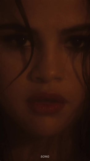 Wolves - Selena Gomez ft. Marshmello #selenagomez #selenators #marshmello #wolves #music #lyrics #viral #fyp #parati #fypシ #song