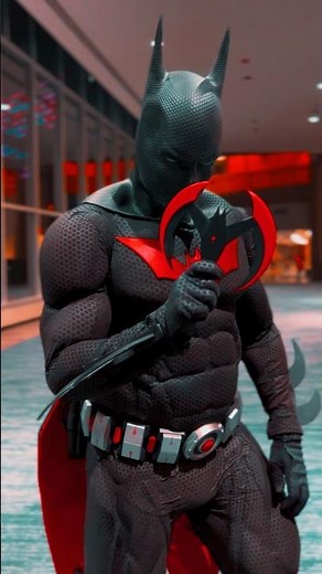 Batman Beyond suit showcase #batman #terrymcginnis #arkhamcity #batmancosplay #batmanbeyond #arkham