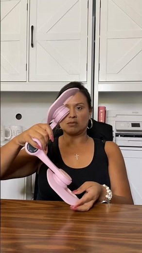 My review of the Thigh Master, super simple to use!