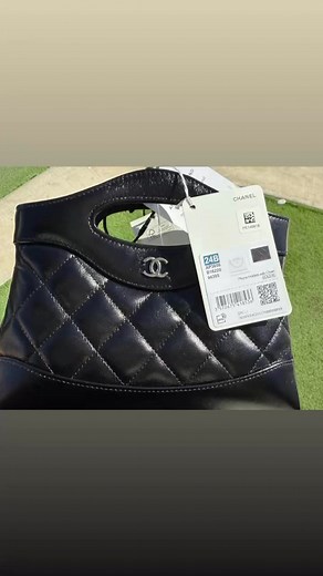 Bolsa Chanel 2024 Original, Nueva con Etiquetas Autenticada por TheRealReal y Poshmark Original, se puede autenticar otra vez a su gusto Está valuada en mas de 5500 dolares, pero la tengo mas barata :) | Leonardo Alvarez