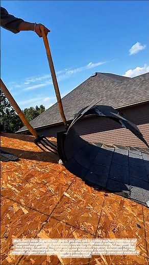 Amazing Roof Shingle Removal Technique.