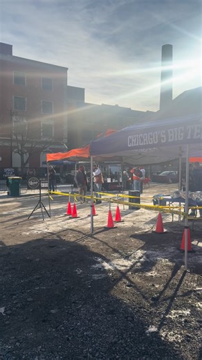 #bears fans getting ready for the regular-season finale vs the #lions. Bears are playing for the No. 2 seed. Will Caleb Williams become the #Bears first 4,000 yard passer today? | Fox 32 Chicago