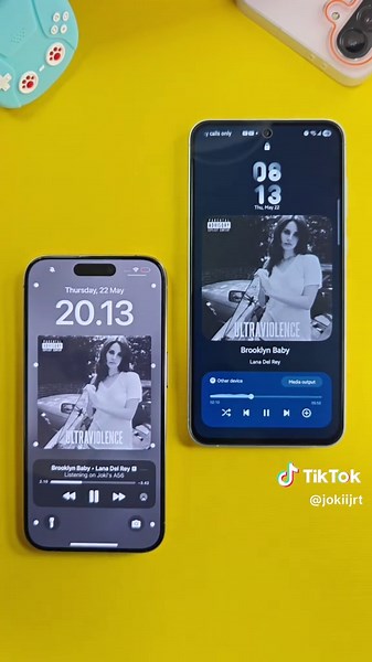 Samsung Now Bar vs iOS Dynamic Island Comparison