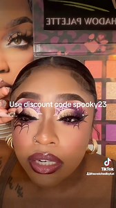 Get spooky with paw print eyeshadow palette | Scratchedbykat