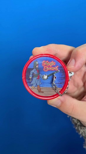 Mind-Blowing Magic Sword Illusion Toy - Can You Explain It?