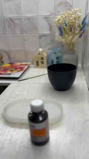 Creating Unique Patterns with a White Mold