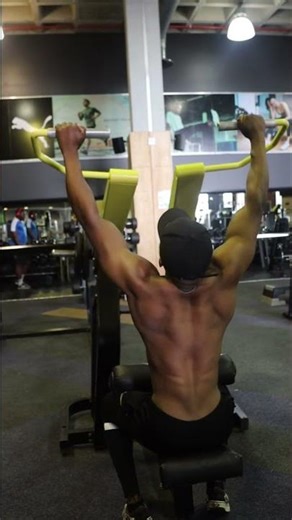 How to bulk up fast #upperbodystrength #bulking #tranformation #musclebuilding