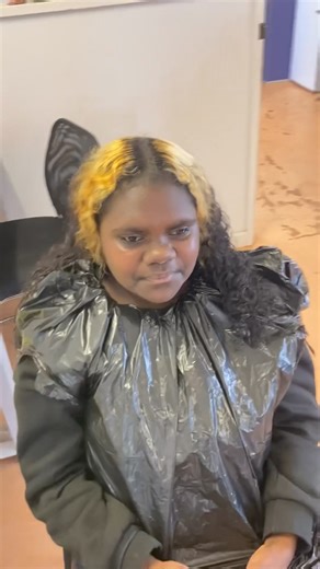 We are currently volunteering in Galiwin’ku (Elcho Island) North East Arnhem Land, Northern Territory & we pay our respects to the Traditional Owners past and present. We are offering hair colouring and cuts to the Yolŋu People in Galwin’ku and we feel honoured to be able to be here on such sacred land, amongst the beautiful people here. Our intention is provide a free service that can support the Yolŋu People to feel good about themselves, provide self-care and express themselves through the ar